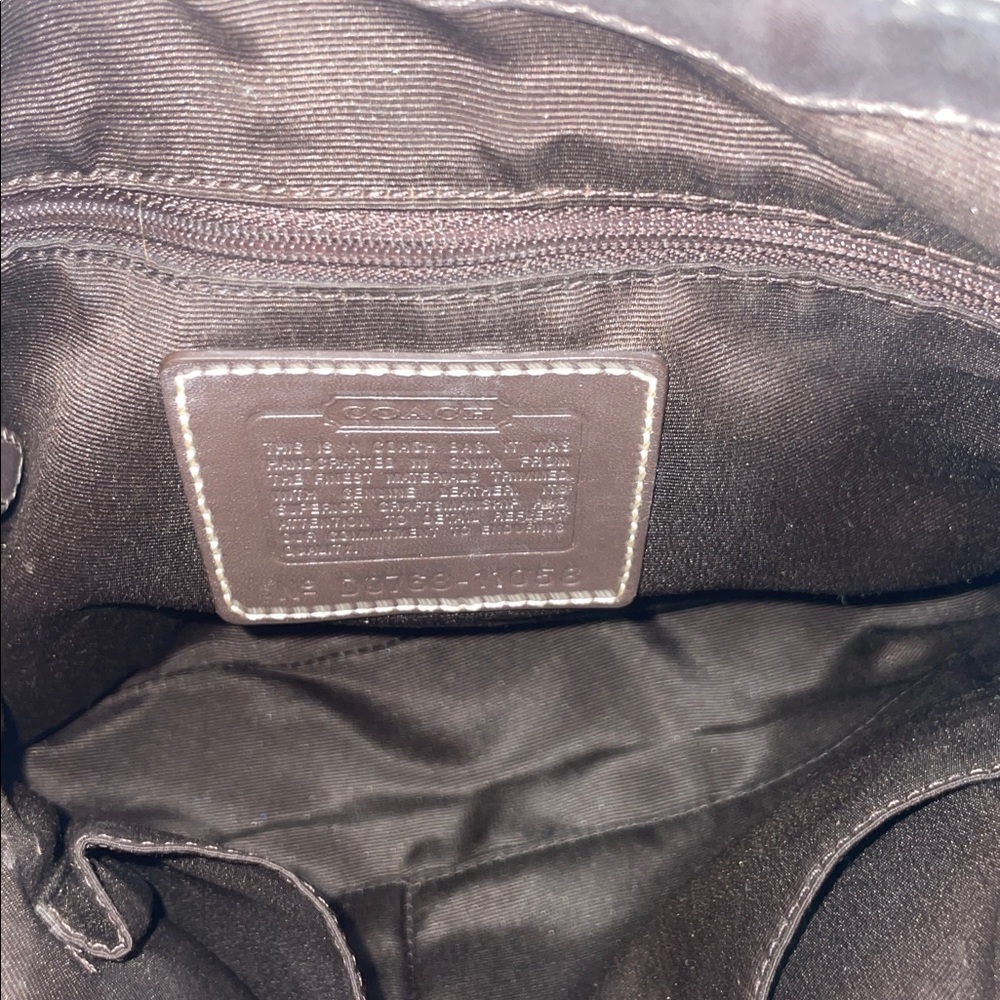 Coach ‘Hampton’ Signature Hobo - Picture 10 of 12
